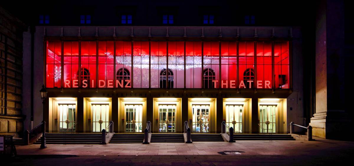 ingo maurer lichtinstalation / Simon Koy